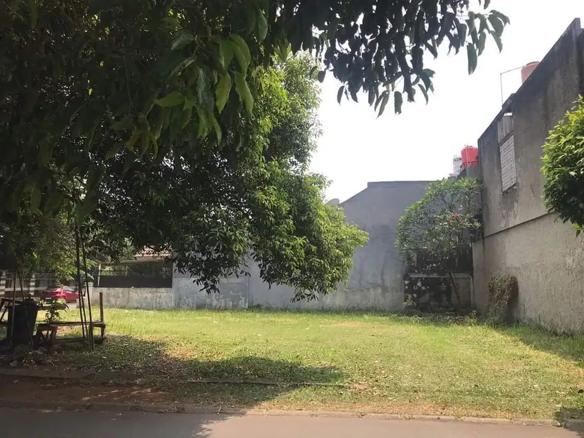 Dijual Kavling Hoek Kencana Loka BSD Serpong