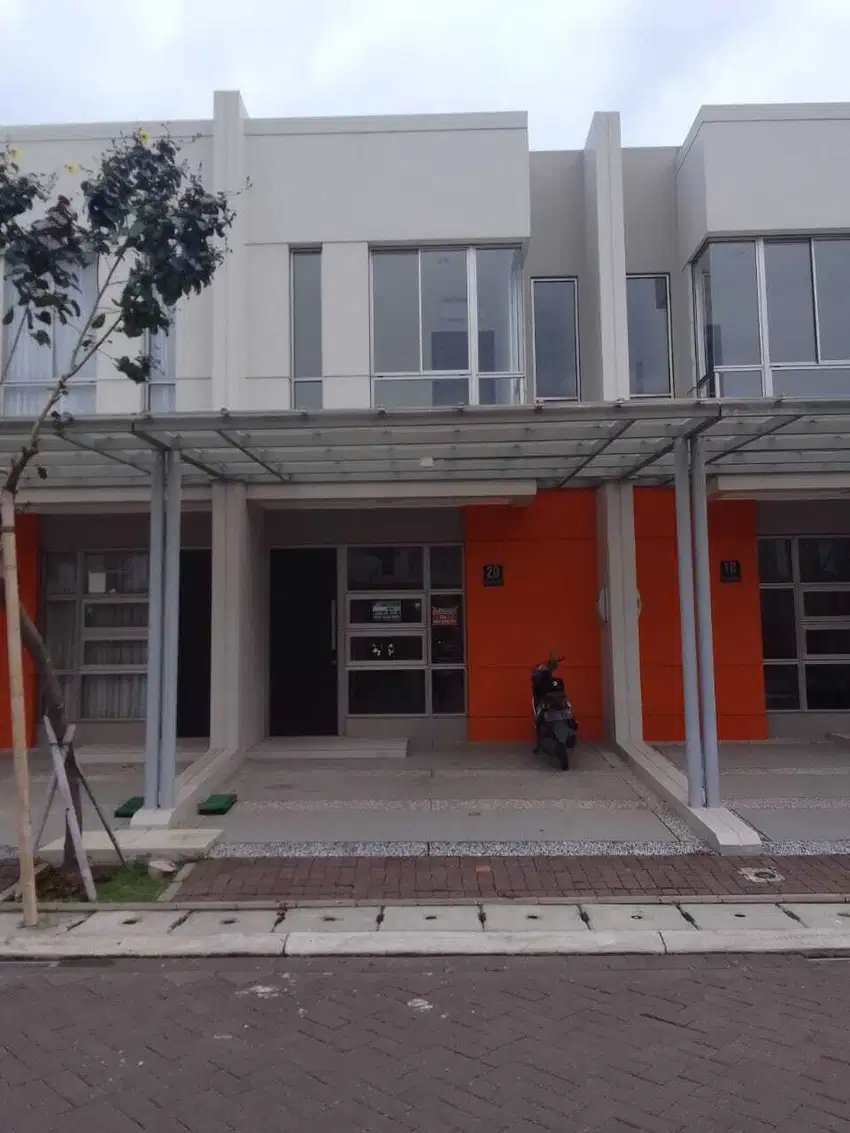 DISEWAKAN CLUSTER SAN ANTONIO 2 KAMAR RUMAH PIK 2 FURNISH