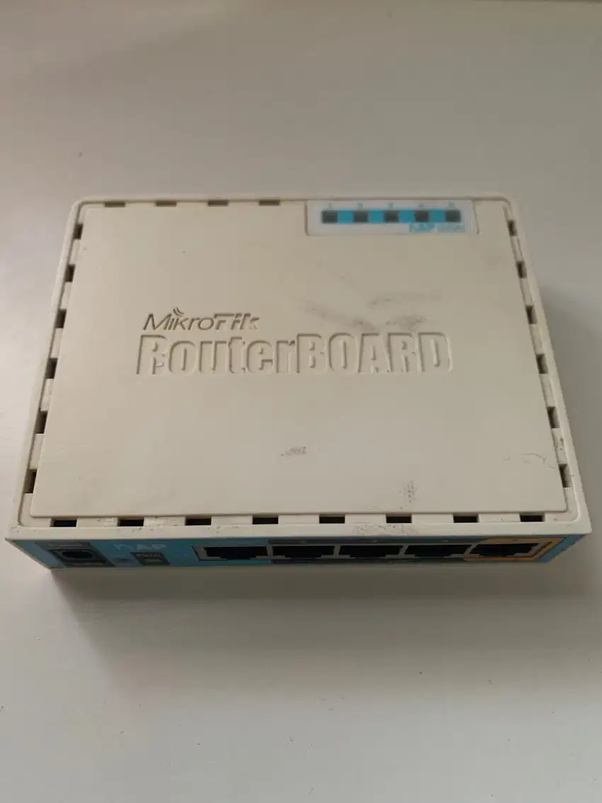 MikroTik RB951Ui hAp Lite
