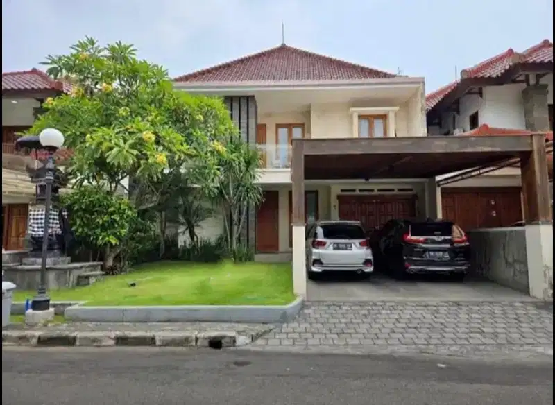 Rumah Elit teras ayung denpasar