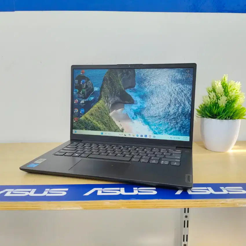 {SALE} Laptop Second LENOVO V14 G3  Core i3-1215U (4GB / SSD 256GB)