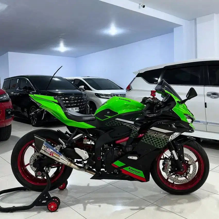 [ODO 3RB‼️] KAWASAKI ZX25R ABS KRT 2021 pemakaian 2022 ZX25 ZX25RR