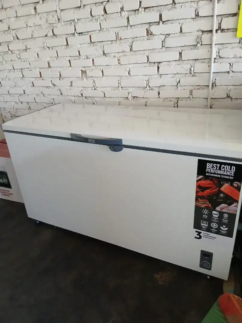 DIJUAL FREEZER Untuk Usaha Baru Blm pernah dipakai