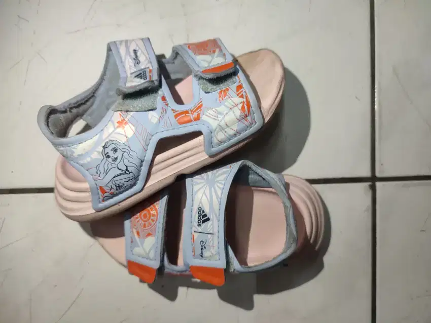 Prelove Adidas  x Disney Moana