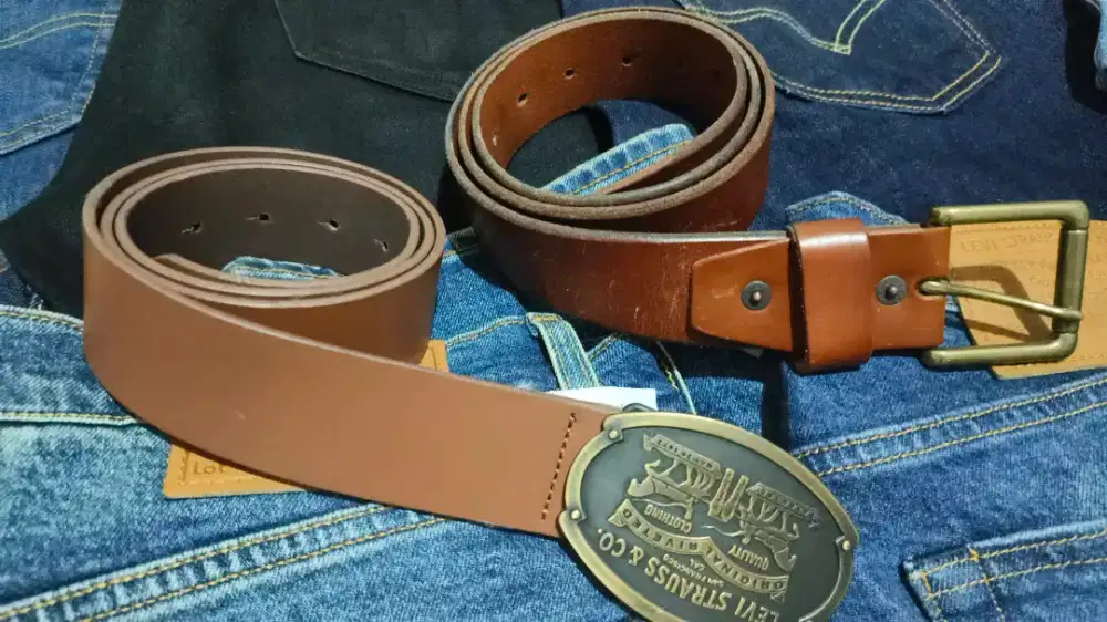 Gesper Kulit Levi's Original