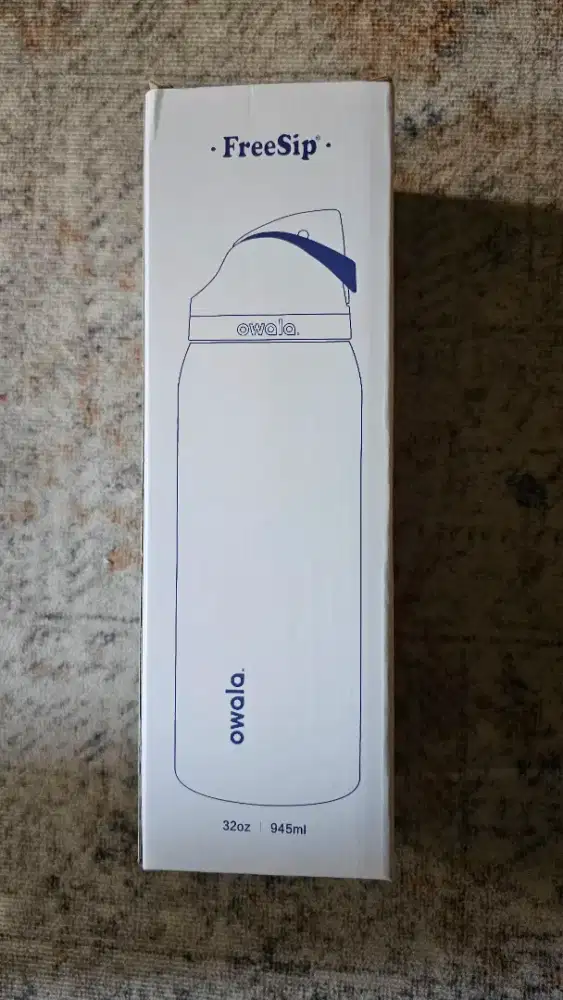 Owala free sip 32 oz new