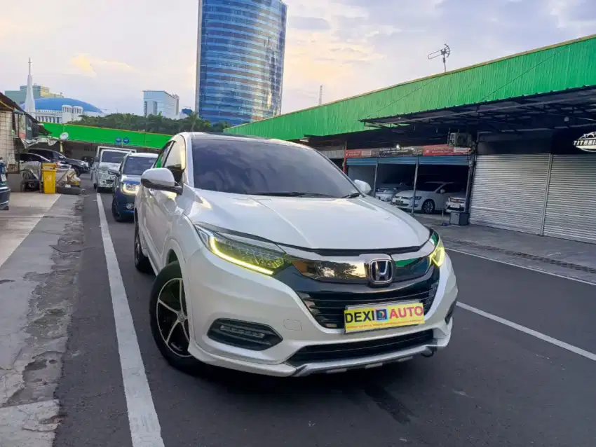(KM70000)HONDA HRV PRESTIGE 2020 NIK 2019 SUNROOF FACELIFT ISTIMEWA