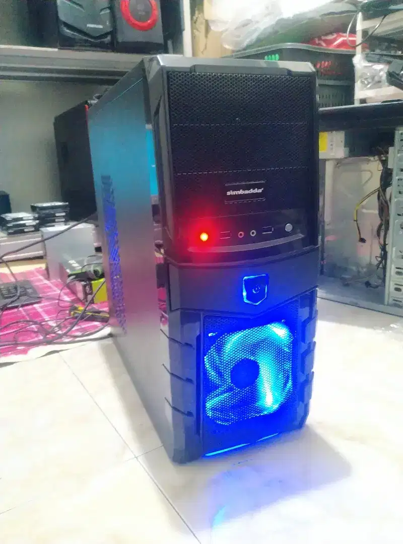 PC Gaming & Desain Core i5 ram 8gb Vga Ddr5 Gress muluss ganteng