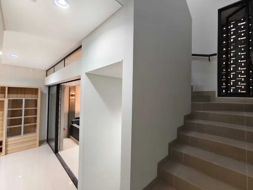 Dijual Rumah Mewah Minimalis Modern Di Area Exlusive Summarecon