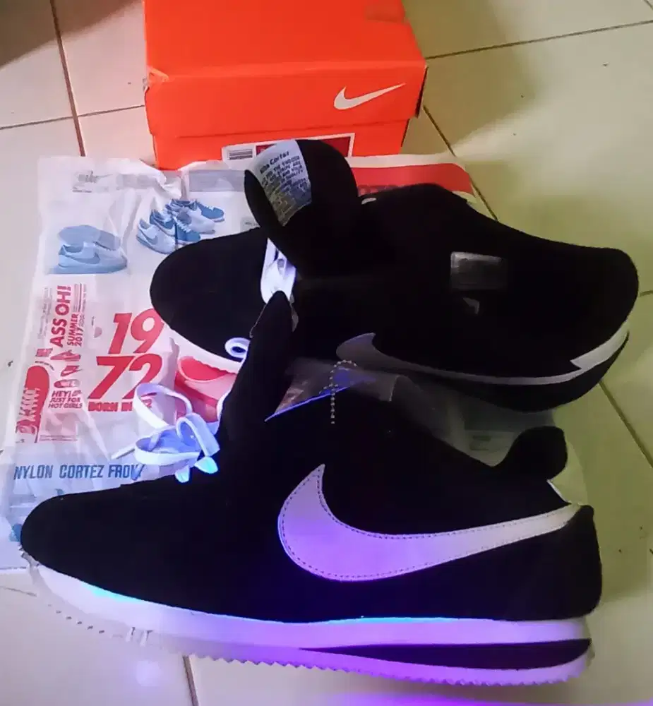 Nike cortez casual sneakers sepatu kuliah full black hitam sepatu baru