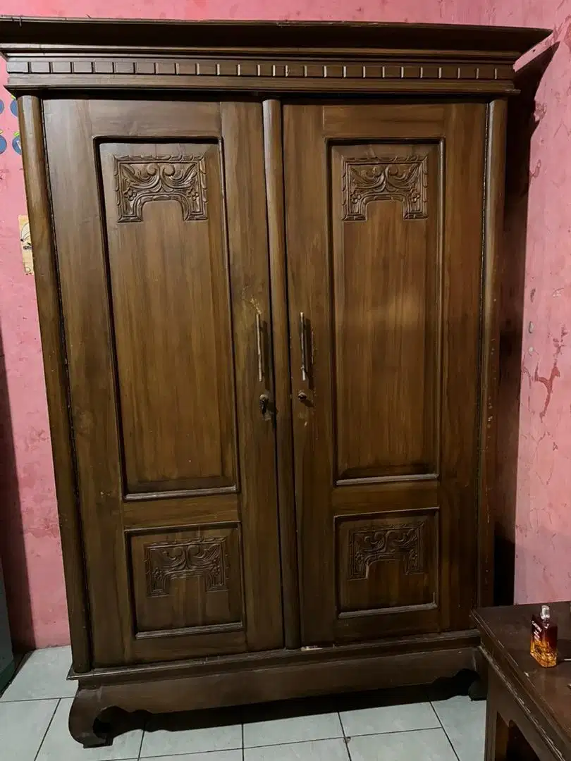 LEMARI & MEJA RIAS KAYU JATI