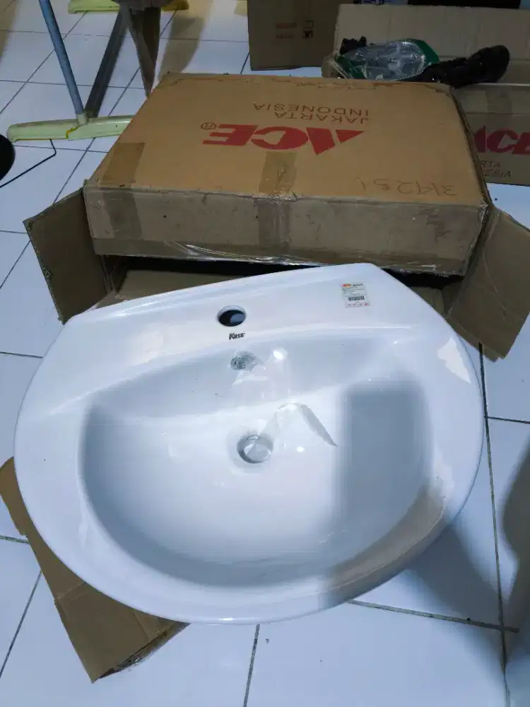 Wastafel BARU Ace Hardware