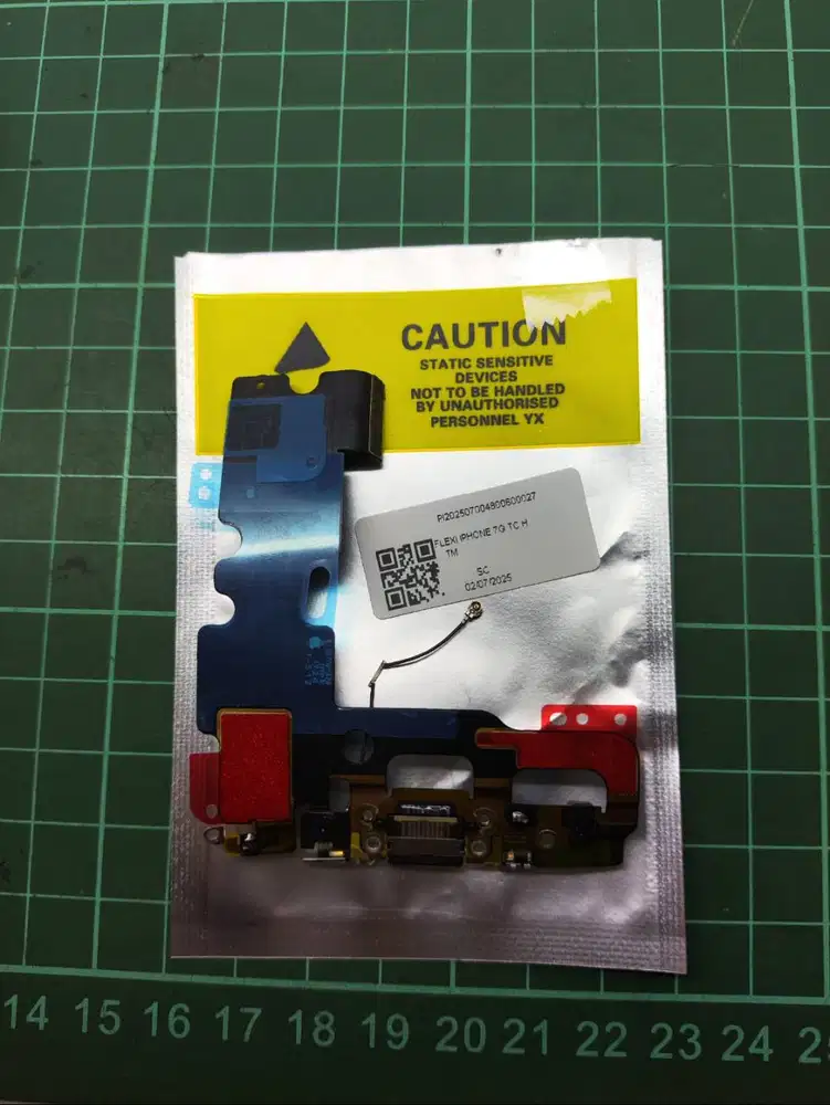 Flexible Cas Mic Speker IPhone 7 Ori Copotan