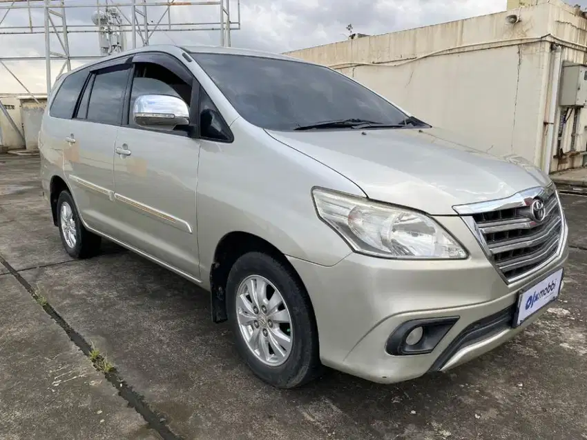 [OLXMOBBI] DP RENDAH Toyota Kijang Innova 2.0 G Bensin-AT 2014 KTYMYI