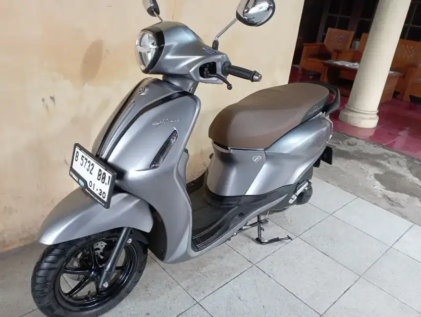 YAMAHA GRAND FILANO LUX 2024 KM 4000 KONDISI ISTIMEWA
