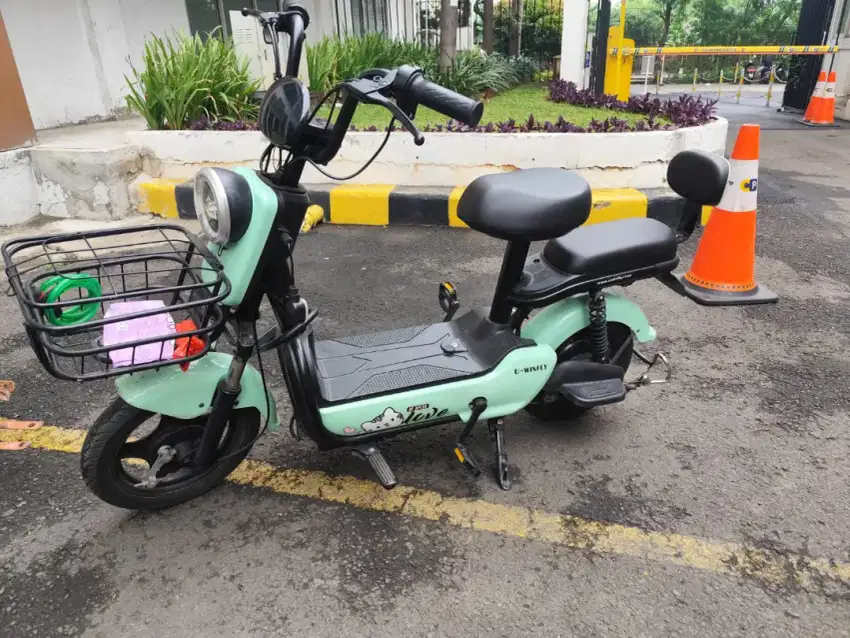 Jual Sepeda Listrik Uwinfly RF 5plus Redfish 5plus Siap pakai