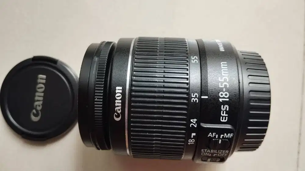 Lensa  Canon EFS 18-55mm