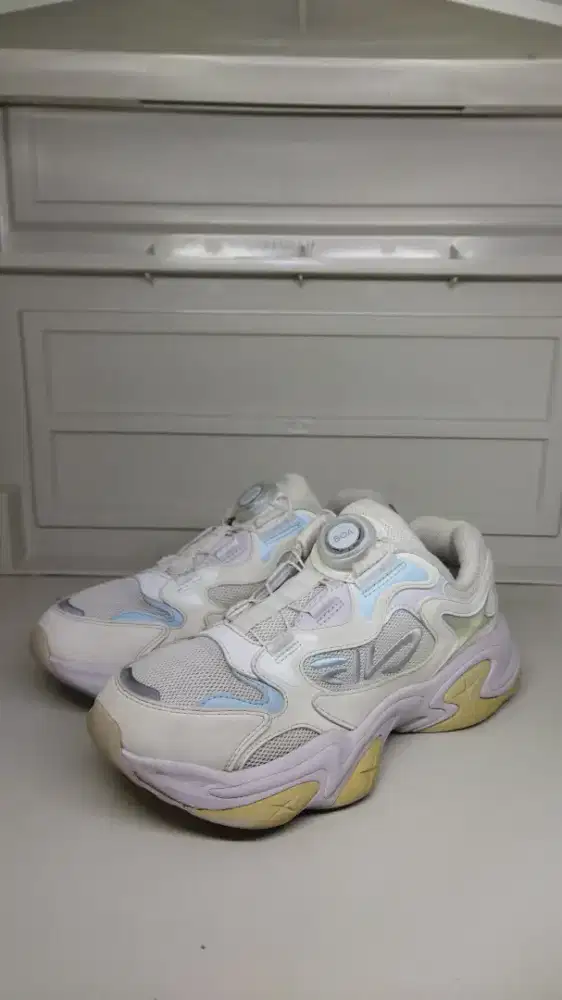 SEPATU FILA BOA SIZE 34