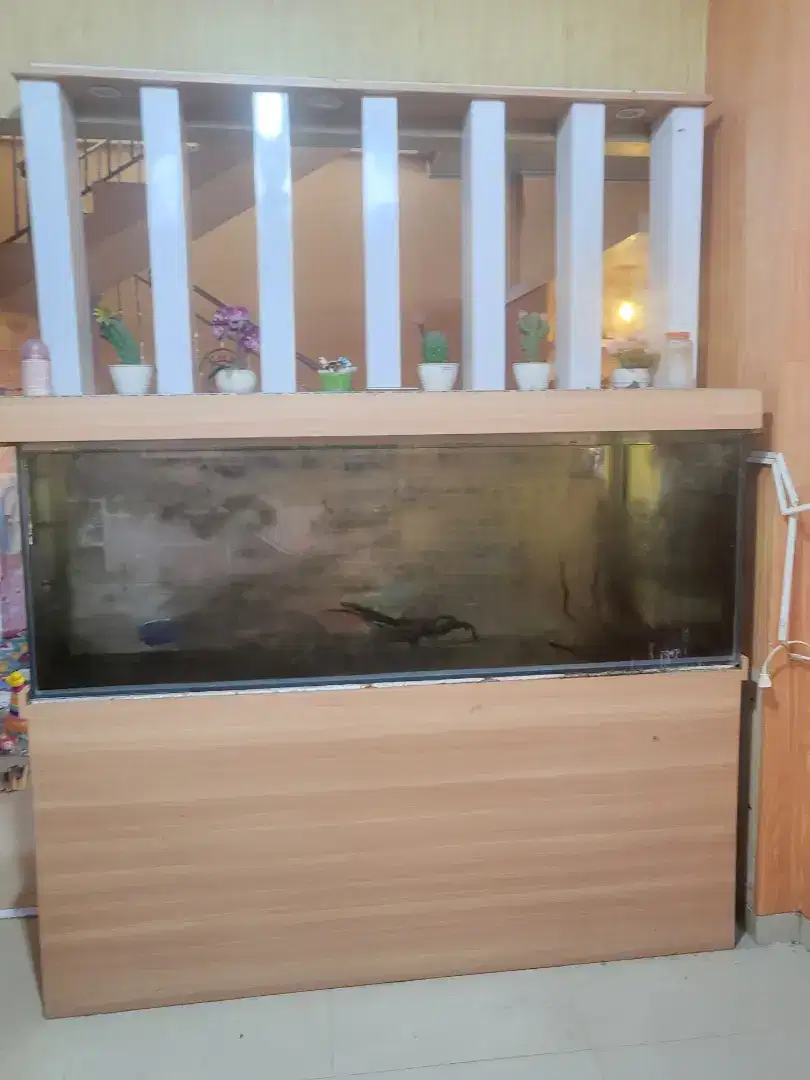Aquarium tank, penyekat, aerator