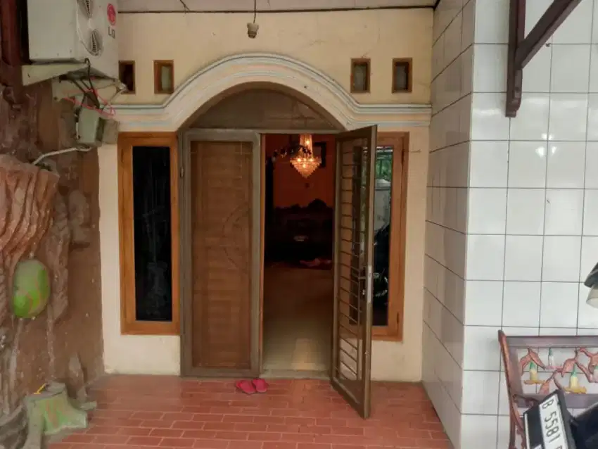 Rumah Disewakan full furnished