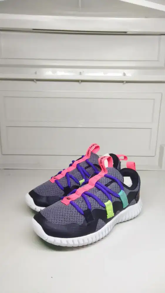 NEW BALANCE PLAYGRUV SIZE 28,5