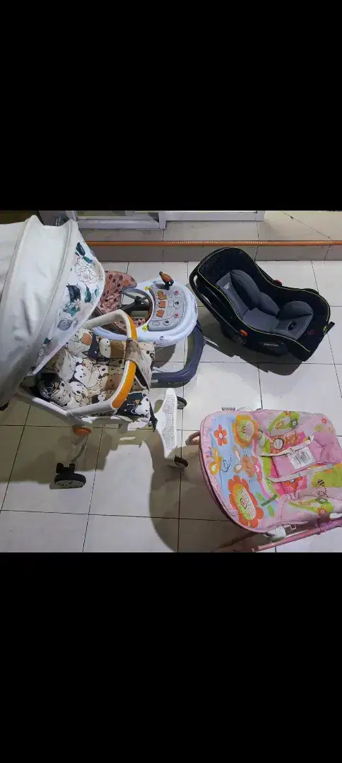 Dijual borongan perlengkapan baby