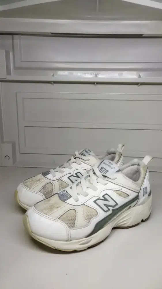 SEPATU NEW BALANCE 878 SIZE 32,5