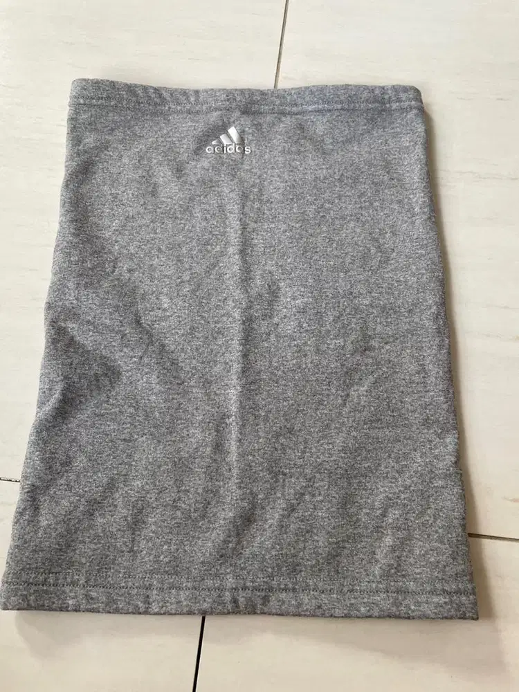 adidas golf warna abu abu