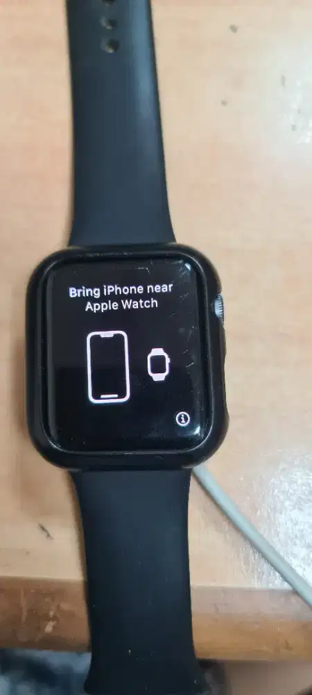 Jam Tangan Apple Watch Seri 3 kondisi normal