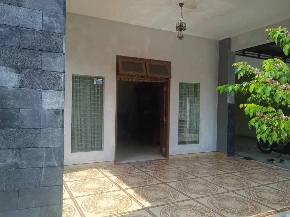 Dijual Cepat, Rumah Pribadi, Luas 700 m2. SHM - Sertifikat Hak.