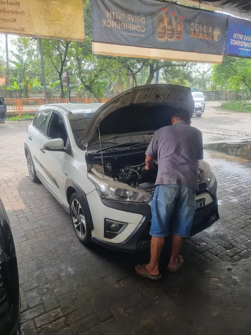 Loker mekanik ahli dan menguasai bidang reparasi kendaraan