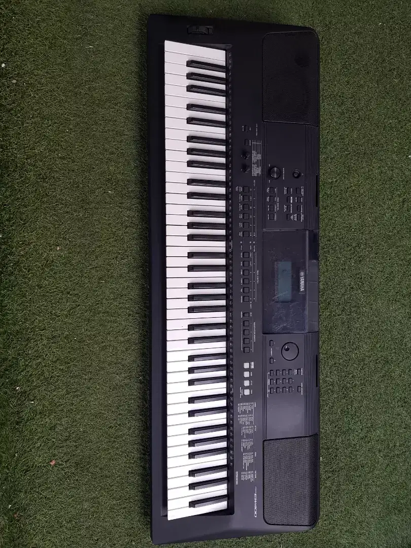 Yamaha PSR EW400