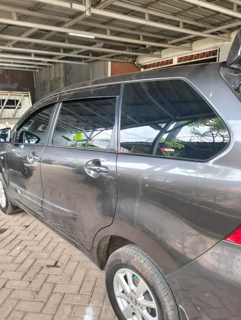Ahlinya pasang kaca film mobil di jamin rapi