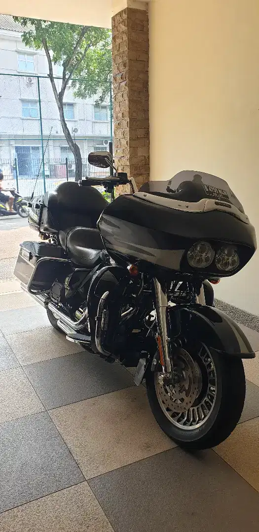 Harley Road Glide Ultra (PF) 2013