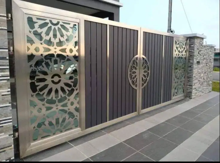 pagar stenlis perpaduan kayu mewah