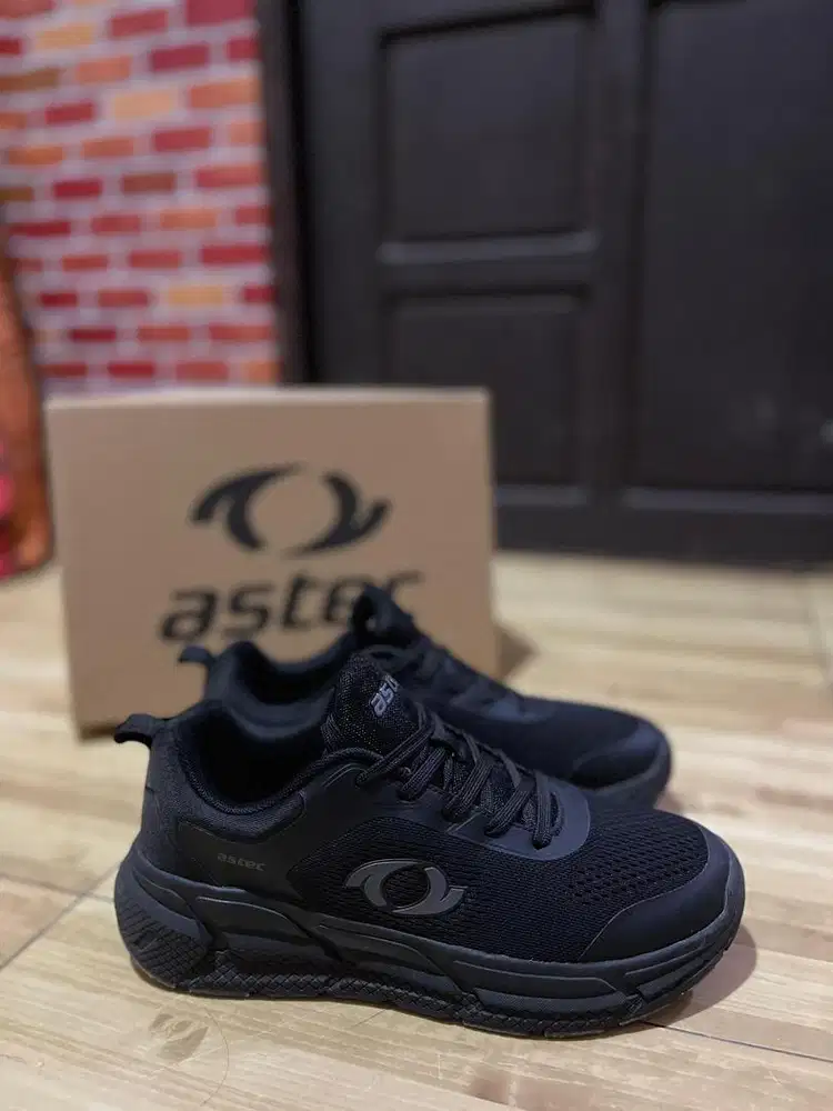 ASTEC RUNNING SZ 41