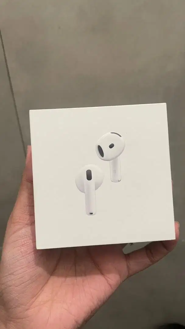 Airpods gen 4 (new)