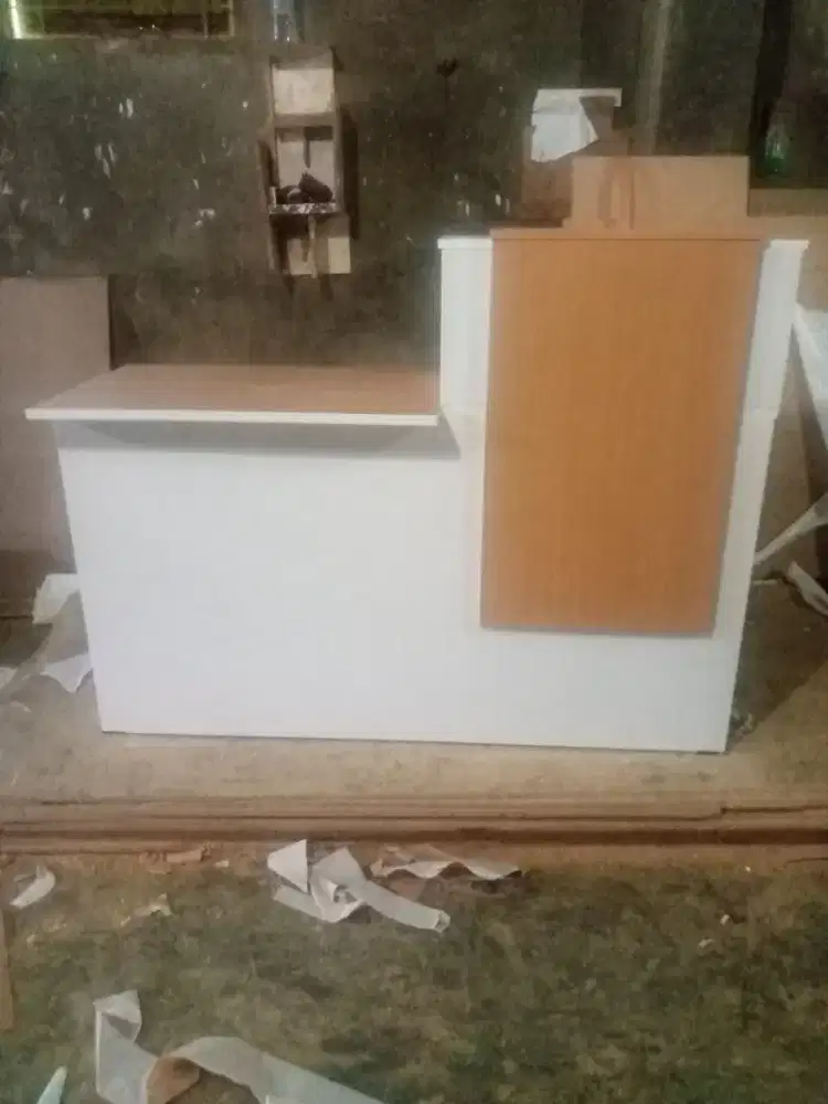 Meja kasir elegan 10