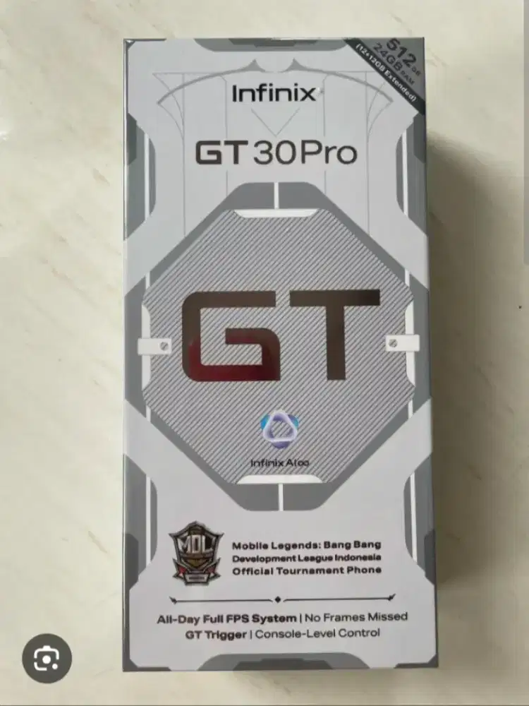 Infinix gt 30 pro 12/512 white