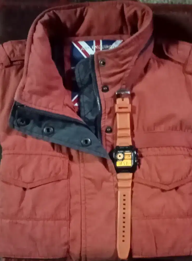 Jaket parka orange M & Jam tangan Casio Orange