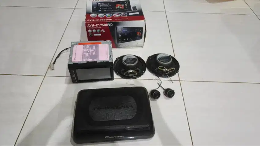 Tape + twiter n speaker + sub kolong