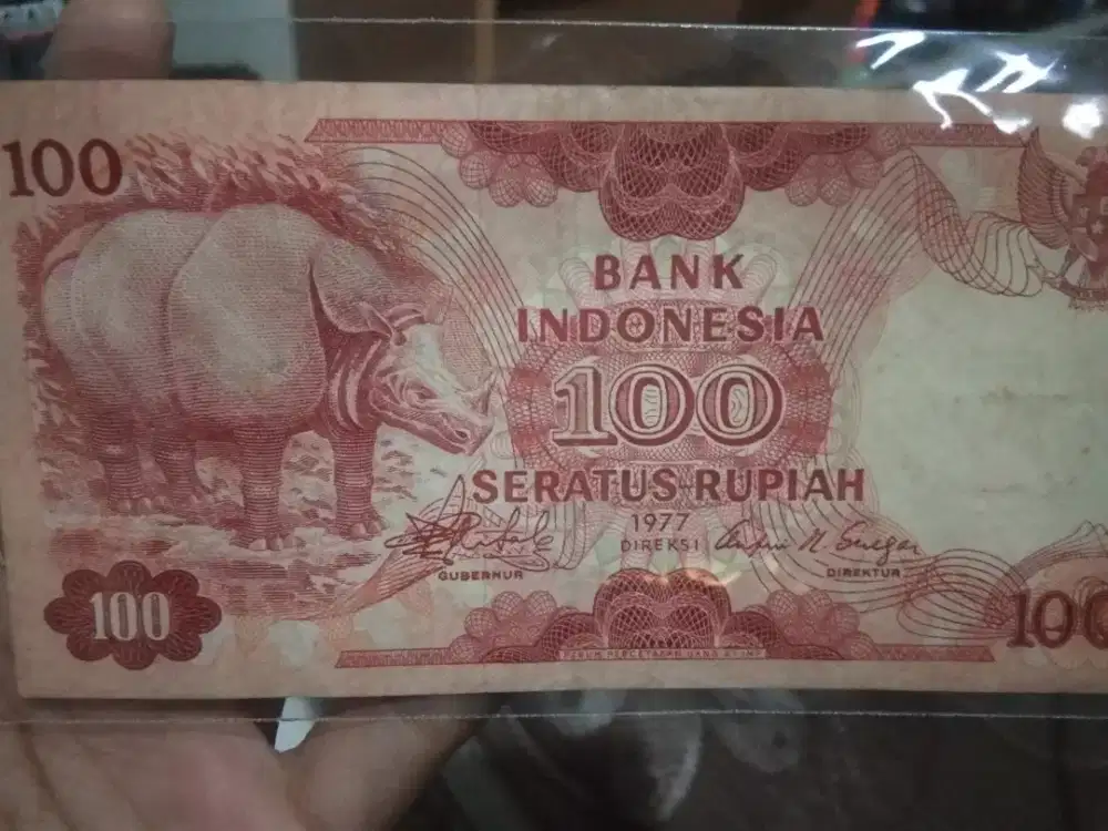Uang 100 rupiah