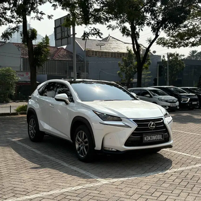 LEXUS NX200T LUXURY 2015
