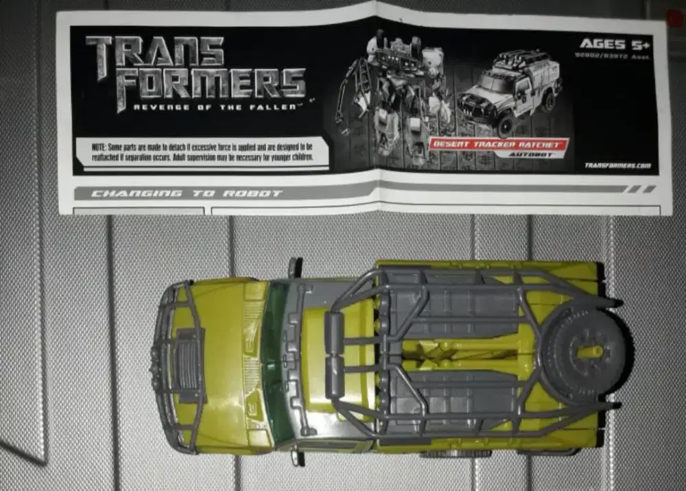 Transformers Ratchet Voyager Class