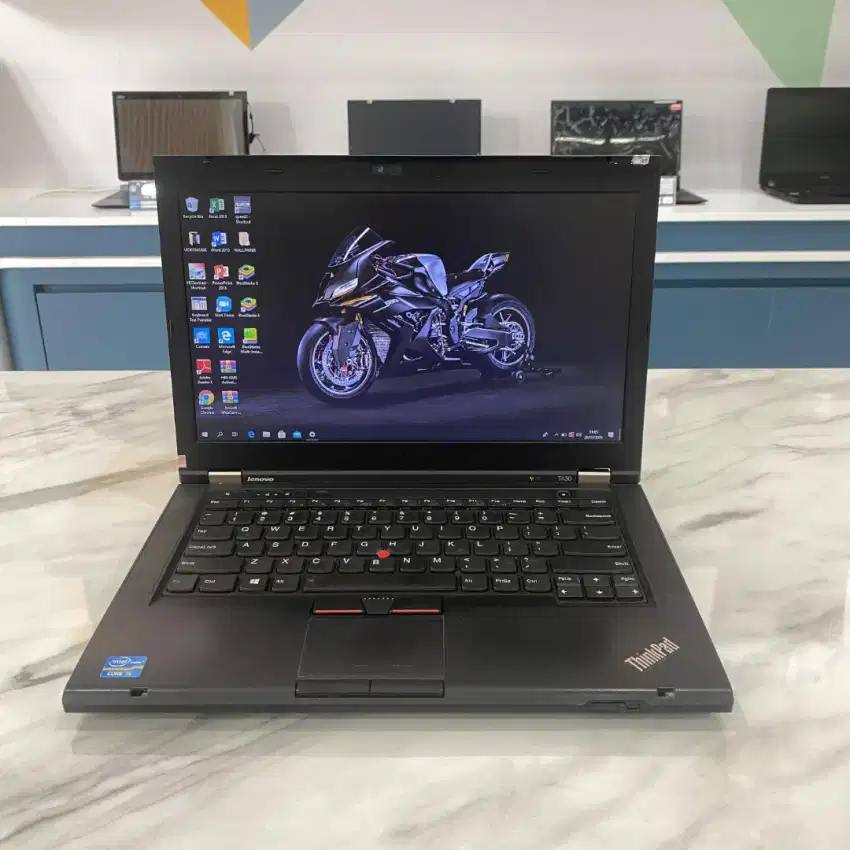 [L32] LAPTOP DVD ROOM i5 8GB 256GB 14INCH SIAP PAKAI