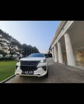 For Sell: Toyota Fortuner VRZ 4x2 Warna Putih 2016 mulus