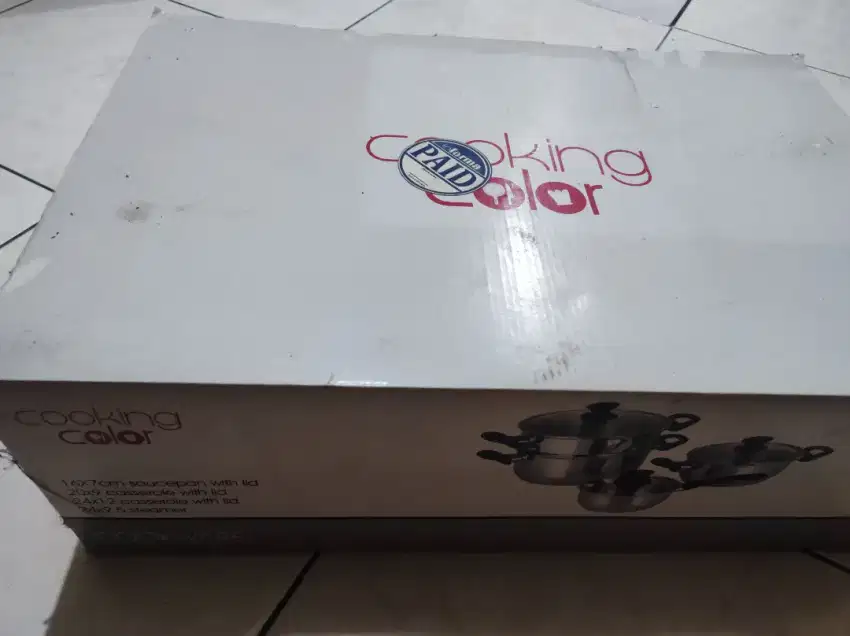 Set panci cooking color dari informa