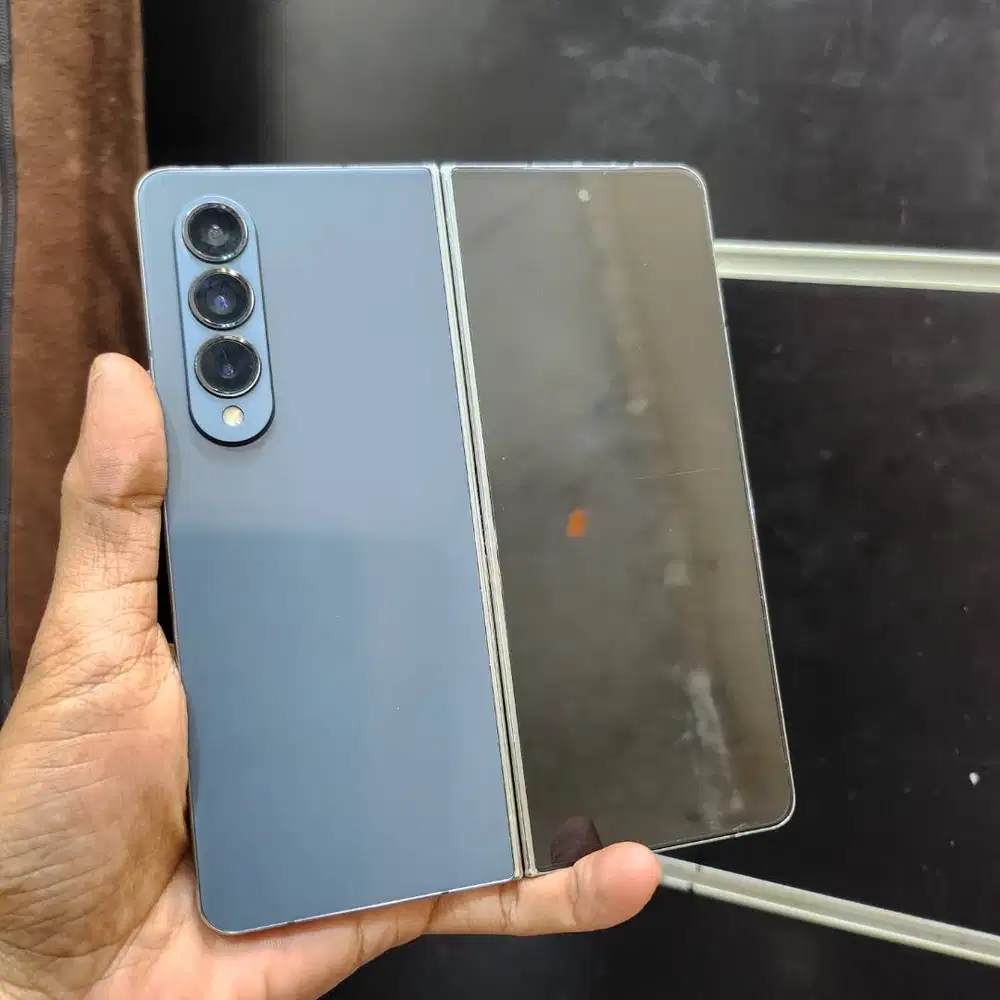 Samsung Z Fold 4 12256 green