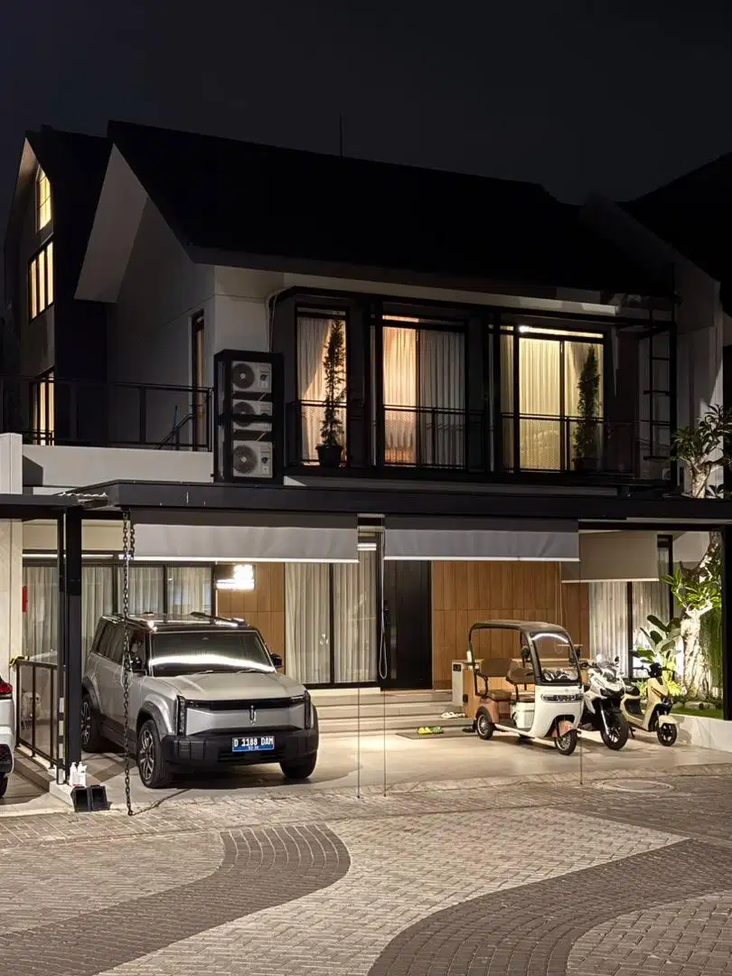 Rumah / Villa sangat mewah dan cozy - Full furnish