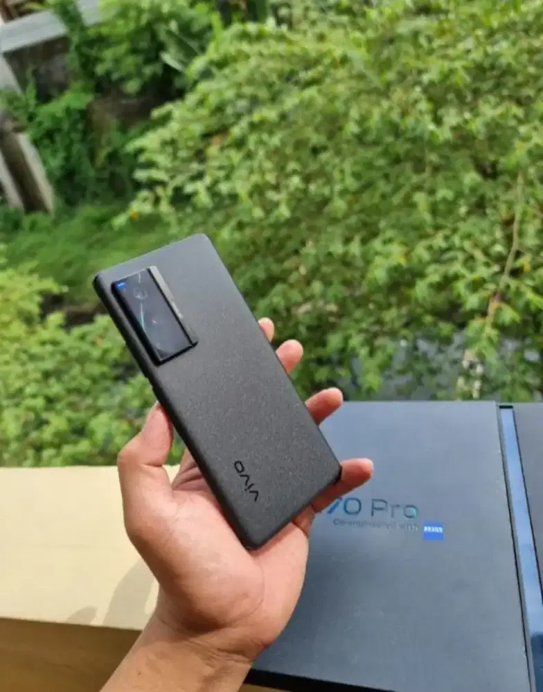 Vivo X70 Pro 12/256 GB Kondisi Masih Bagus Dan Siap Pakai